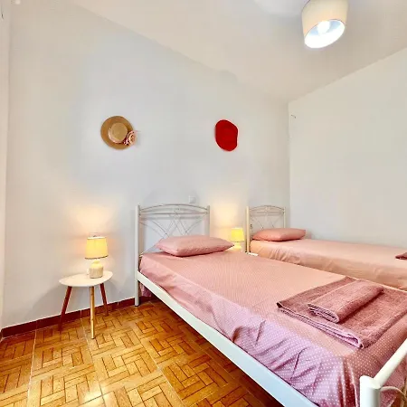 Kostas House - Acharavi בית נופש *